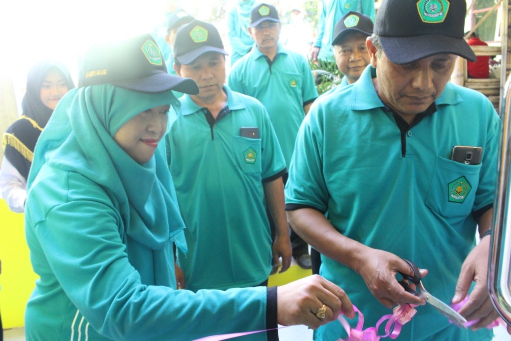 Milad MTsN 3 Malang Suguhkan Moment Terindah bersama Kakankemenag Kabupaten Malang
