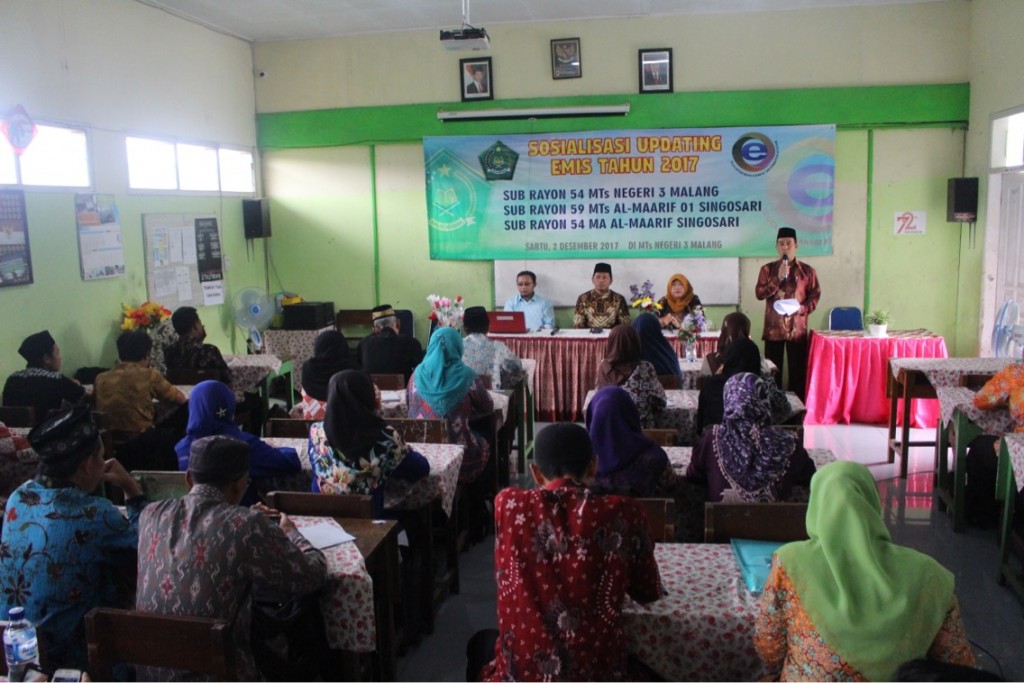 Belajar Bersama sukses UPDATING EMIS (Education Management Information Sistem)