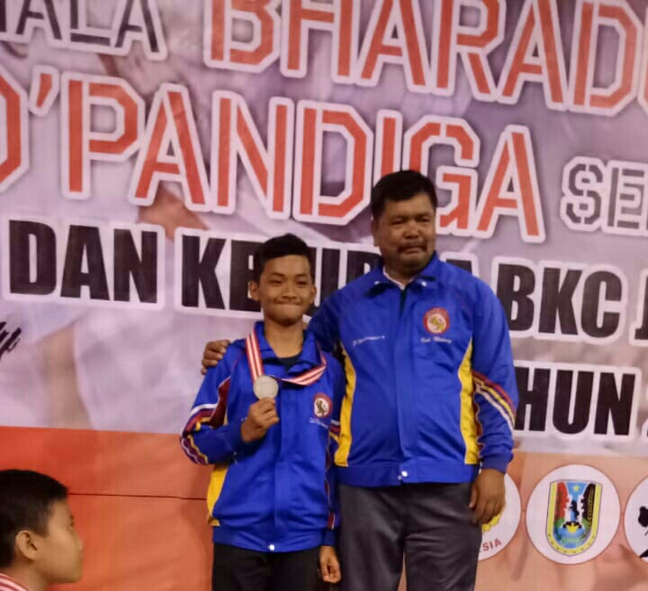 Sukses Pembinaan Berjenjang, Karate MTsN 3 Malang Raih Juara se Jawa-Bali