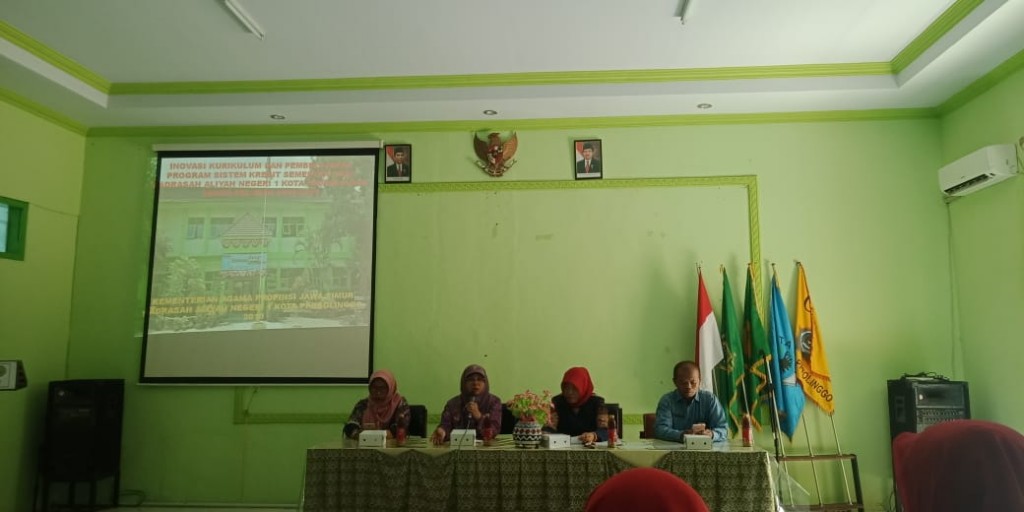 Studi Banding Program SKS Pada MAN 1 Kota Probolinggo