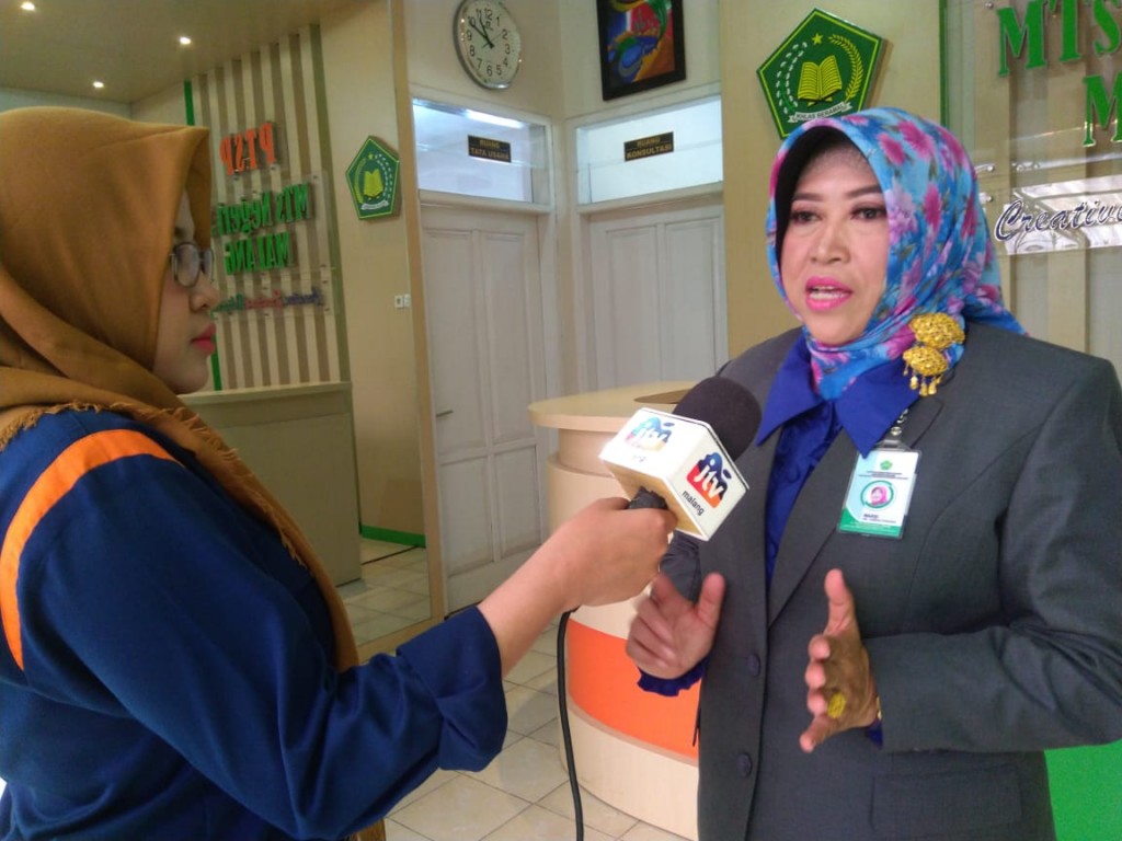 Pelepasan 347 Peserta Didik, Kamad MTsN 3 Malang Sekaligus Launching PTSP