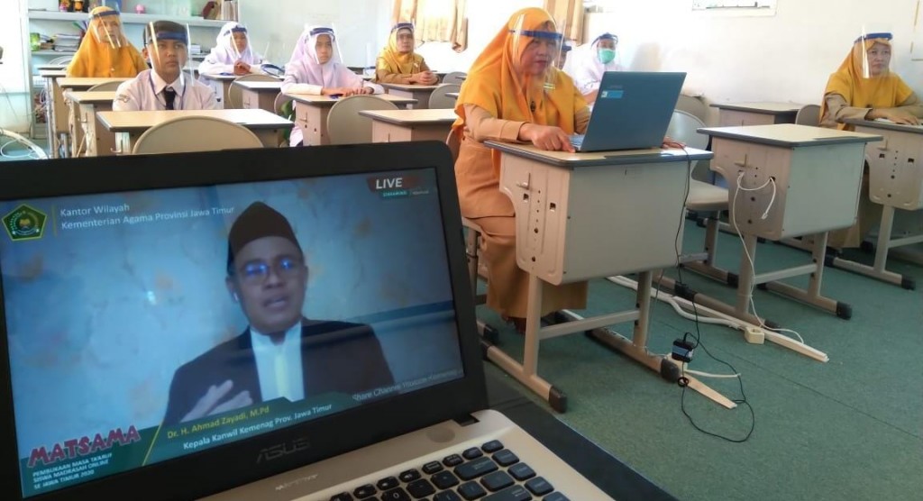 Mengawali Matsama dengan Video Confrence dan Kelas Virtual