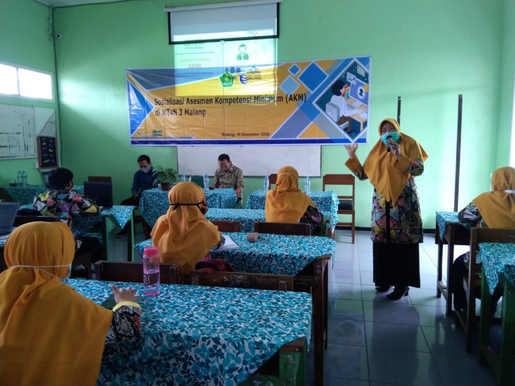 Sosialisasi AKM Guru, Siswa MTsN 3 Malang Siap Menghadapi AKM