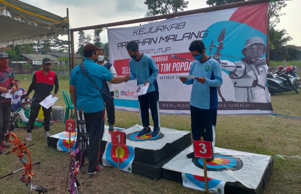 Prestasi Kejurkab Atlet Panahan Siswa MTsN 3 Malang