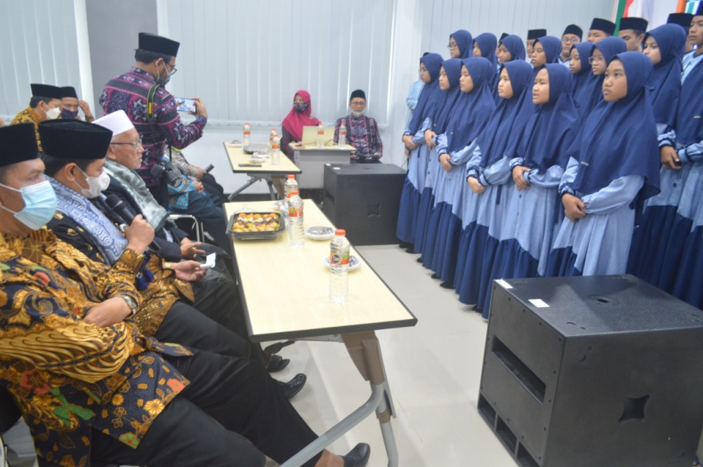 Launching Gedung Asrama, Kakankemenag Kab. Malang: Hafidz Tidak Menghalangi Karir
