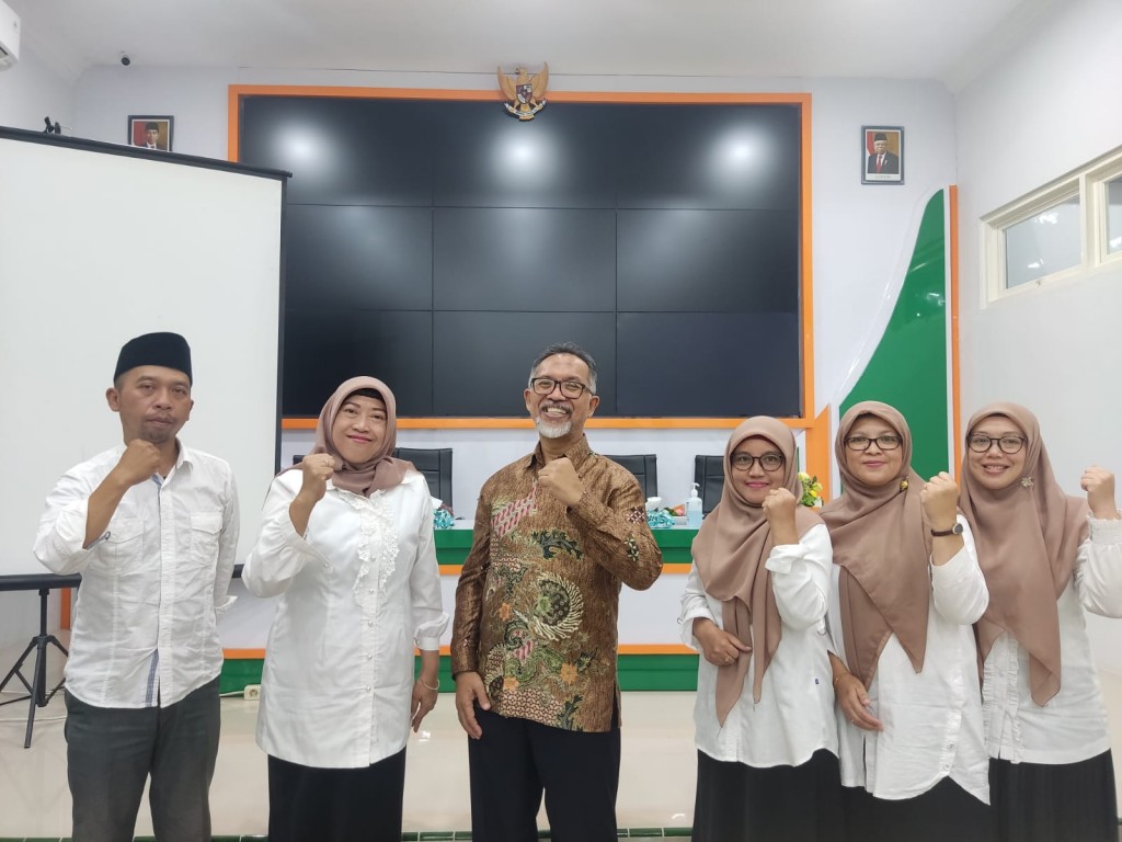 MENERAPKAN BRAIN MODEL STRATEGI (BMS) UNTUK MENDUKUNG IMPLEMENTASI KURIKULUM MERDEKA (IKM) YANG RAMAH ANAK