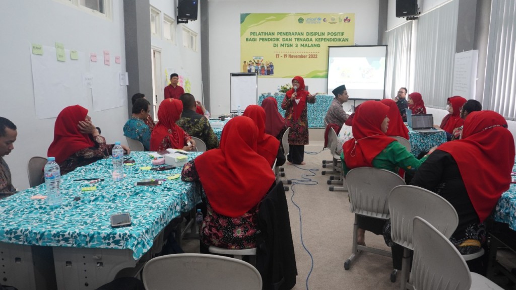 Pelatihan Disiplin Positif, Menjadikan Anak Sebagai Calon Bintang