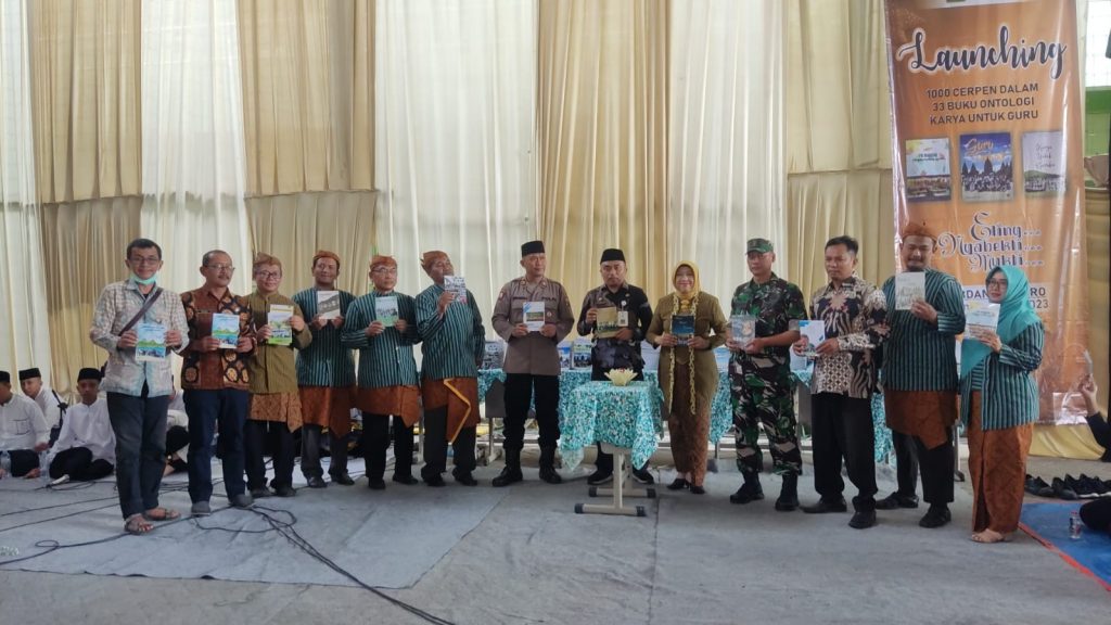Tingkatkan Literasi Menulis, Terbitkan 1000 Cerpen