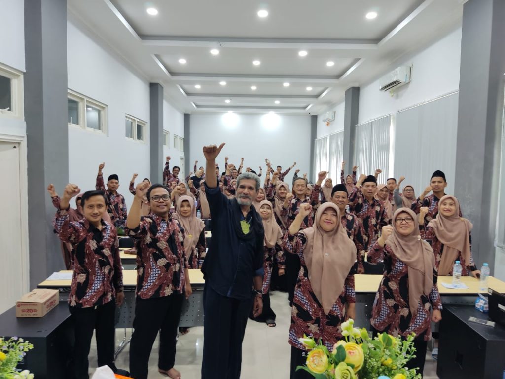 Pelatihan Disiplin Positif Dalam Mewujudkan P5RA pada Implementasi Kurikulum Merdeka