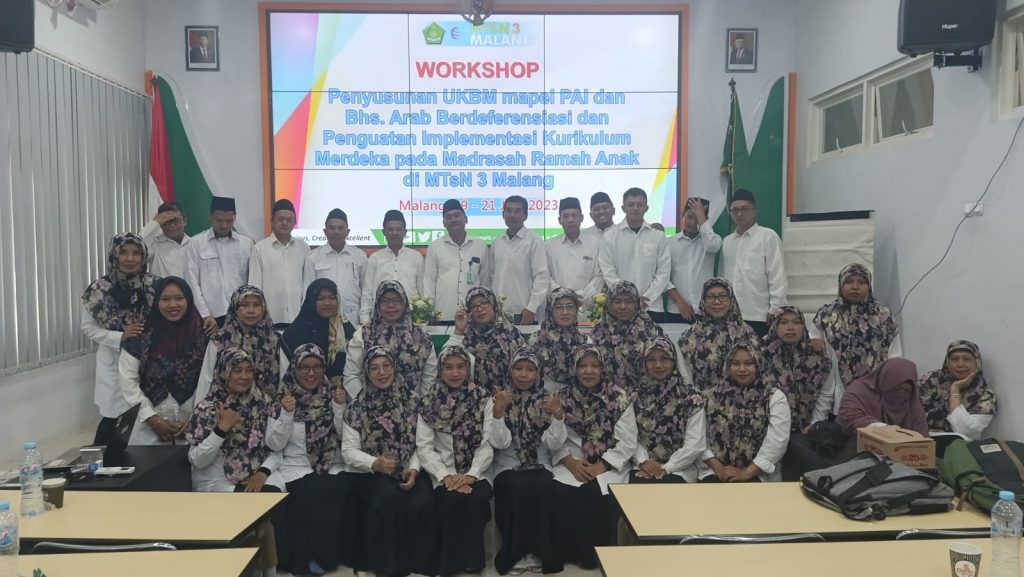 Workshop Penyusunan UKBM Oleh Pengawas MTsN 3 Malang