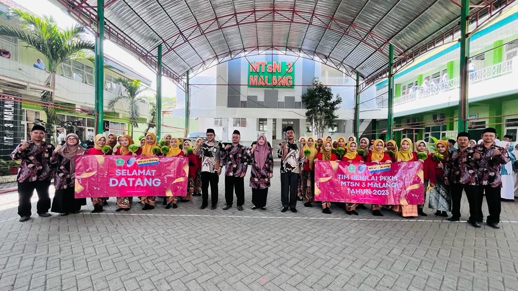 Sukses PKKM 2023, Pengawas Madrasah Apresiasi Visi Misi MTsN 3 Malang