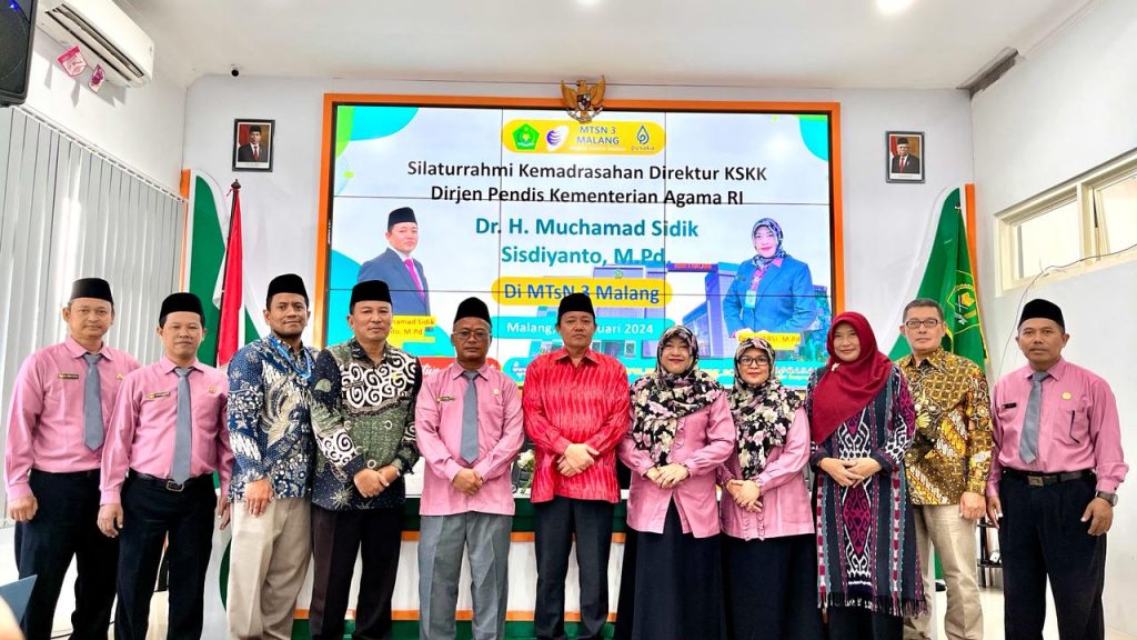 Kunjungan Direktur KSKK Kemenag RI di MTsN 3 Malang