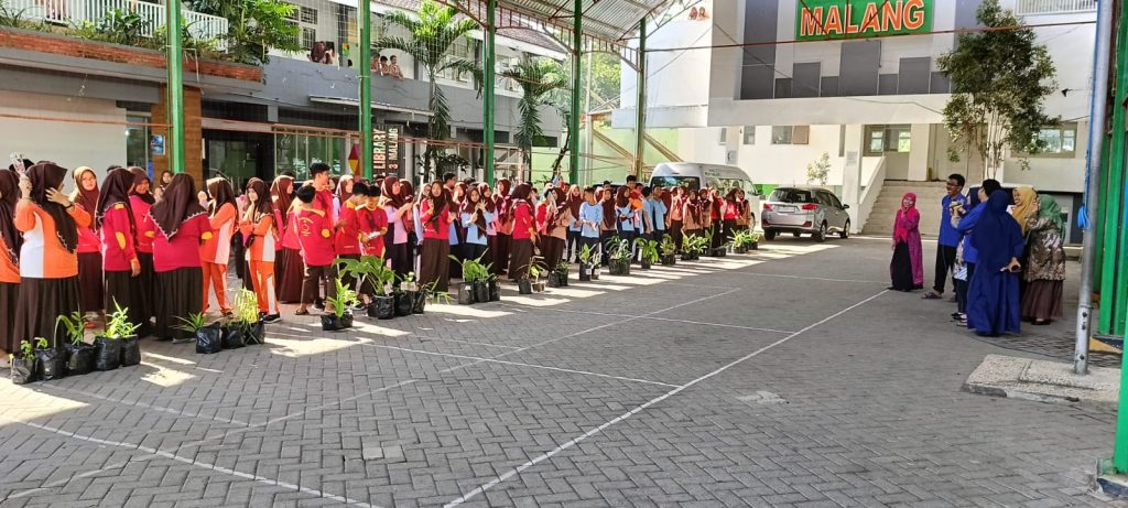 Penanaman Bibit Jamu Tradisional P5P2RA di Kebun Matsaneti