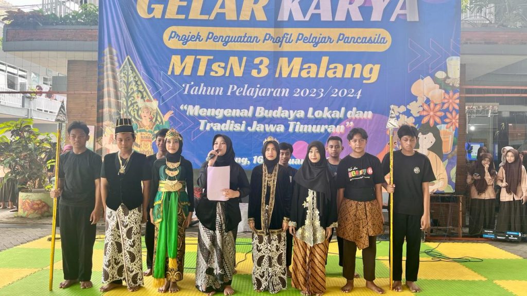 Kearifan Lokal  dalam Penguatan Profil PelajarPancasila Di Mtsn 3 Malang