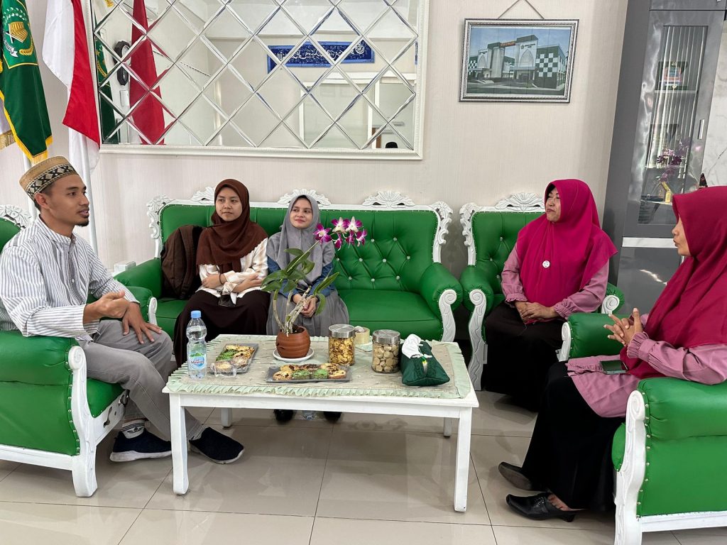 REALISASI PROGRAM ICP BAHASA ARAB UIN MALIKI MALANG DAN MTsN 3 MALANG