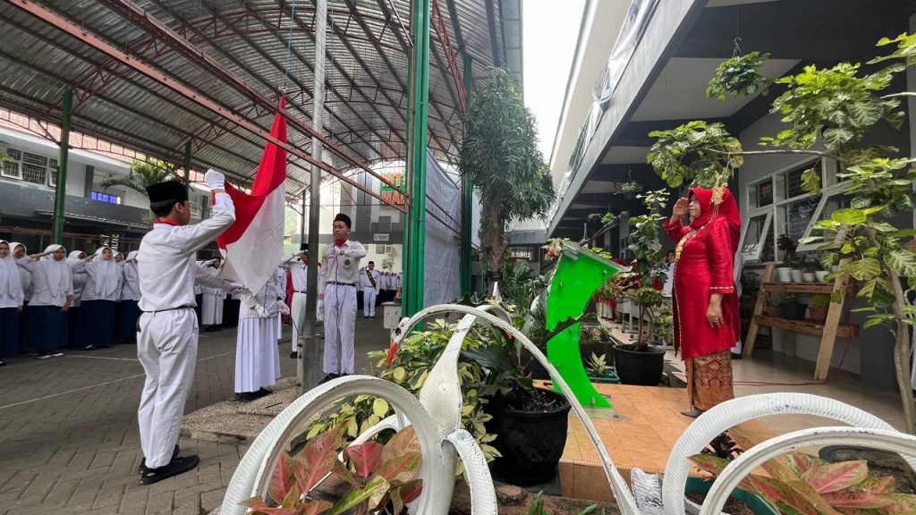 Penuh Syukur dan Khidmat, Perayaan Hari Guru 2024