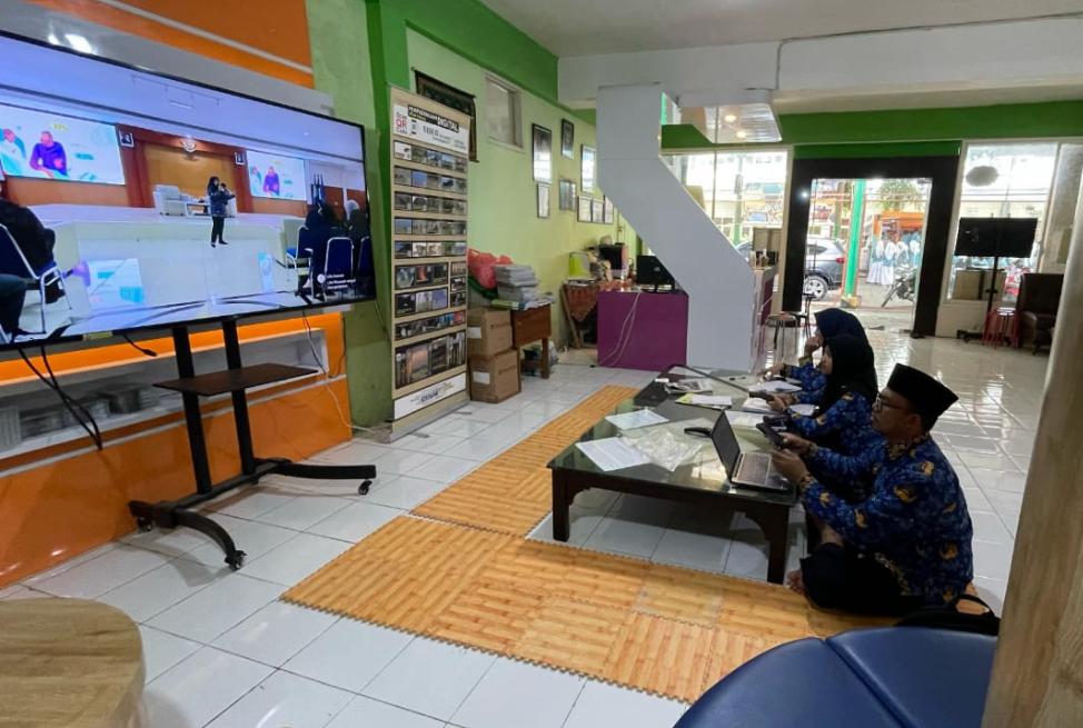 Tim SSK MTsN 3 Malang Proaktif Edukasi Materi My Father, My Hero pada Seminar Siap Nikah Goes to Campus