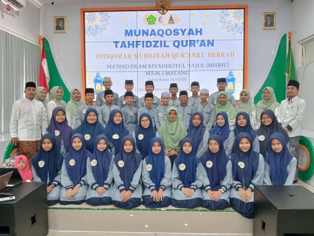Munaqosah Hifdzil Quran MTSN 3 Malang Istiqomah Murojaah, Quranku Berkah, Implementasi hubbullah, hubburrasul, hubbunnafs dan hubbunnas dalam murojaah dan ziyadah