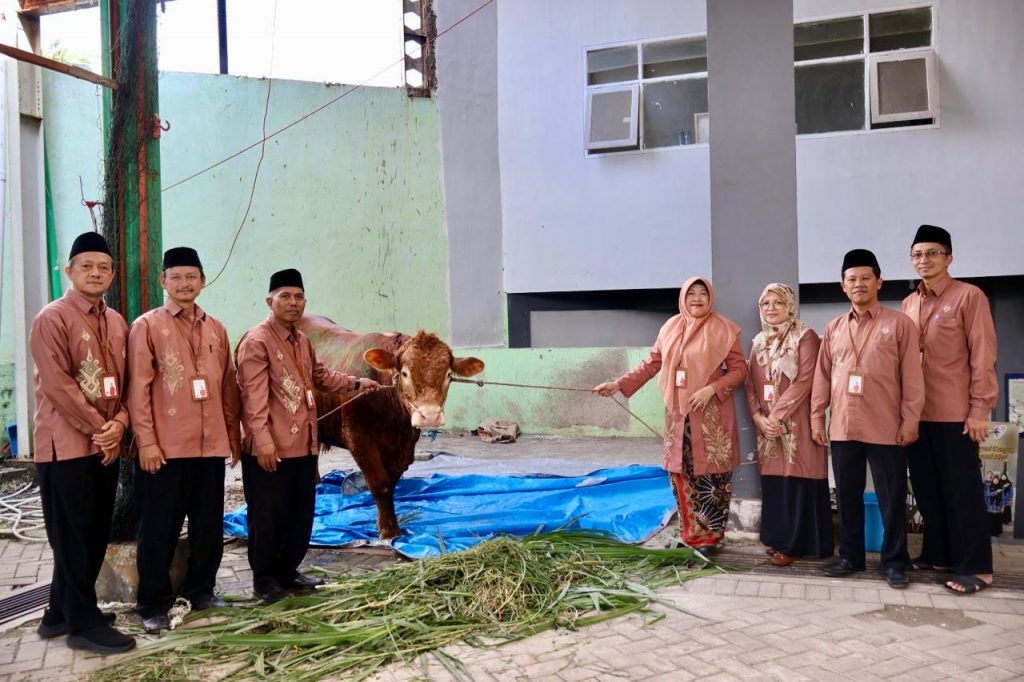 Idul Adha 1446 H: Memupuk Cinta, Menebar Makna Qurban di MTsN 3 Malang