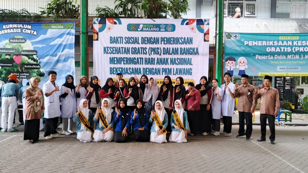Hari Anak Nasional, MTsN 3 Malang Tebar Kepedulian Lewat Bakti Sosial dan Cek Kesehatan Gratis