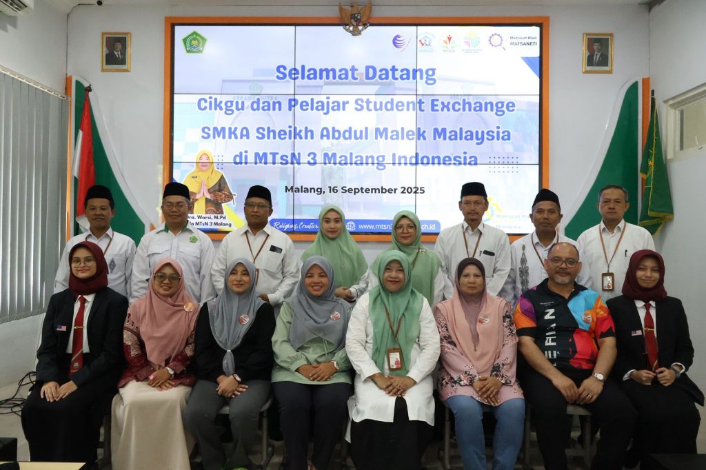 MTsN 3 Malang Terima Kunjungan Student Exchange dari SMKA Sheikh Abdul Malek Malaysia