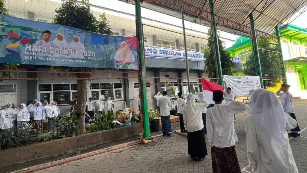 Santri Cinta Negeri, Menjaga Peradaban Dunia: Semangat Hari Santri 2025 di MTsN 3 Malang
