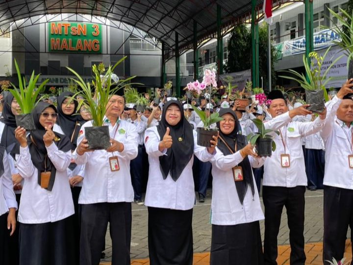 MTsN 3 Malang Gaungkan Gerakan Satu Juta Pohon, SSK Jadi Motor Penggerak Adiwiyata
