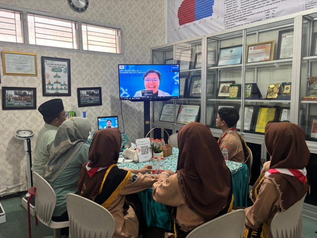Kader SSK MTsN 3 Malang Ikuti PIK-R Learning Hub untuk Perkuat Literasi Digital Remaja