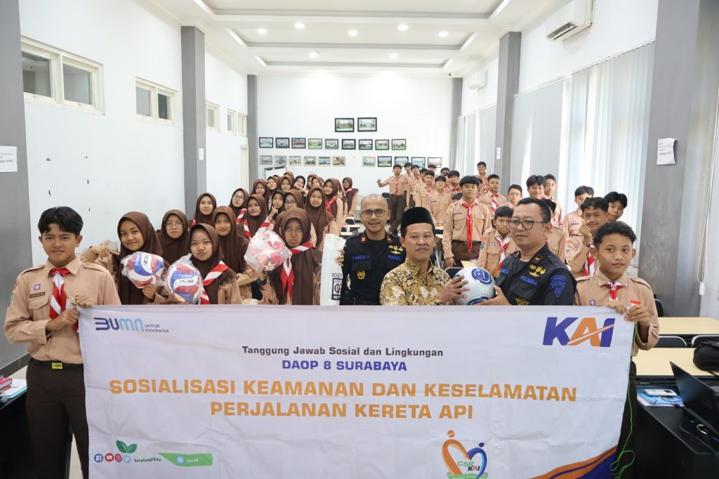 Sinergi MTsN 3 Malang dan PT KAI, Bangun Kesadaran Keselamatan Perjalanan Kereta Api