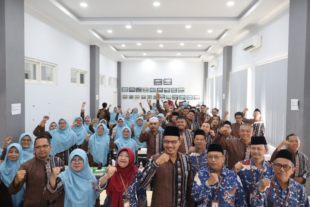 MTsN 3 Malang Jadi Rujukan, MTsN 1 Wonogiri Pelajari Inovasi Pengelolaan Madrasah