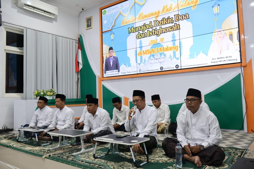 Gelorakan Semangat Spiritual, Kemenag Kab. Malang Gelar Munajad Dzikir, Doa, dan Istighosah Jilid 78 di MTsN 3 Malang