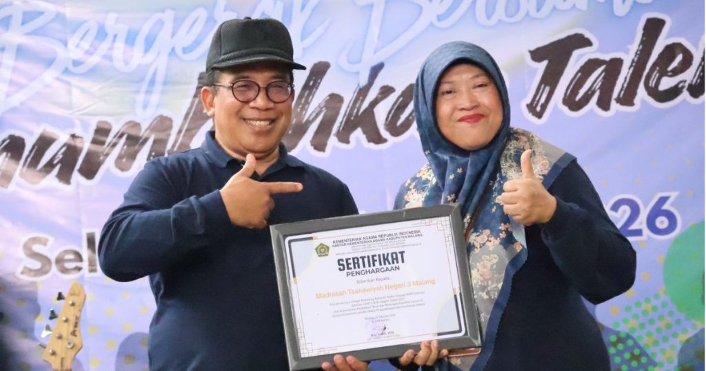 Kado Istimewa Milad MATFEST26, MTsN 3 Malang Raih Penghargaan Pemenang Giat UKBI Adaptif 2026